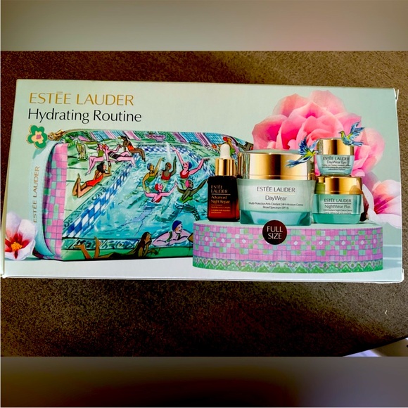 Estée Lauder,All Products : American Fashion Style Bags On Sale